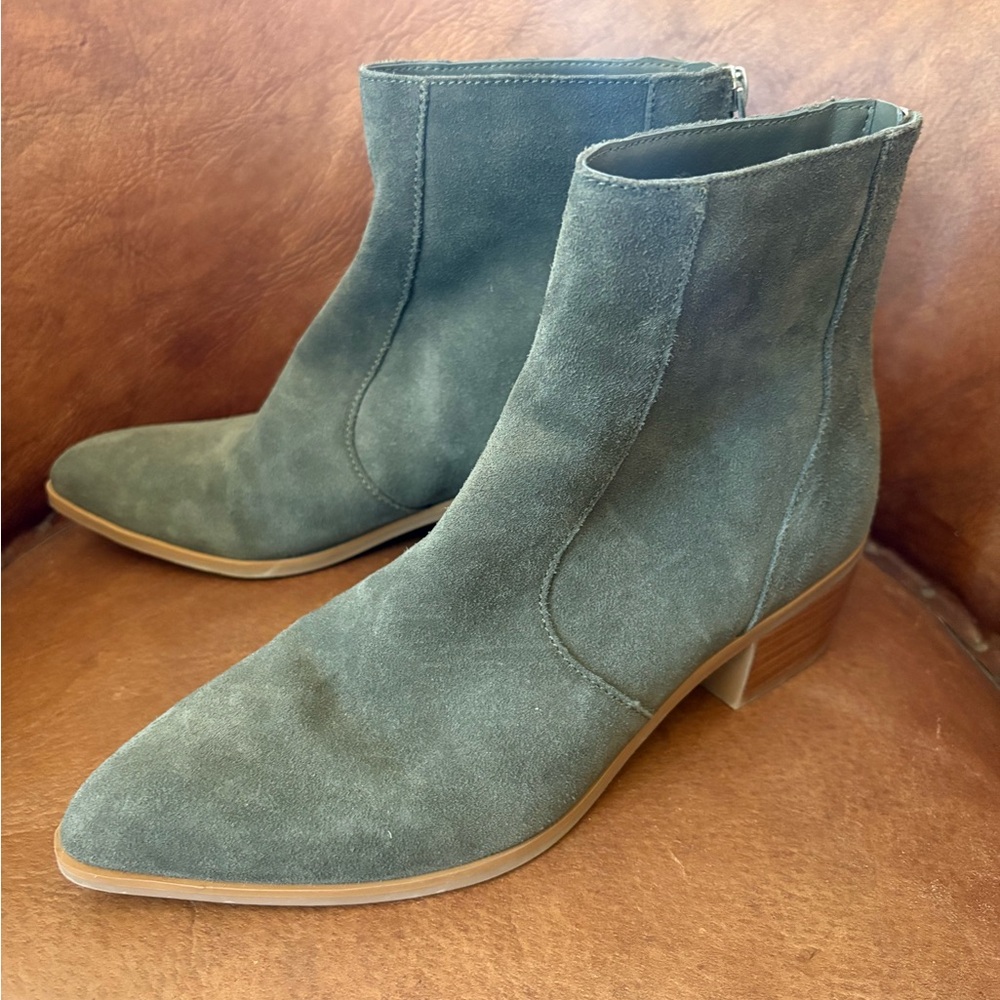 Dolce Vita Abela Suede Bootie boots